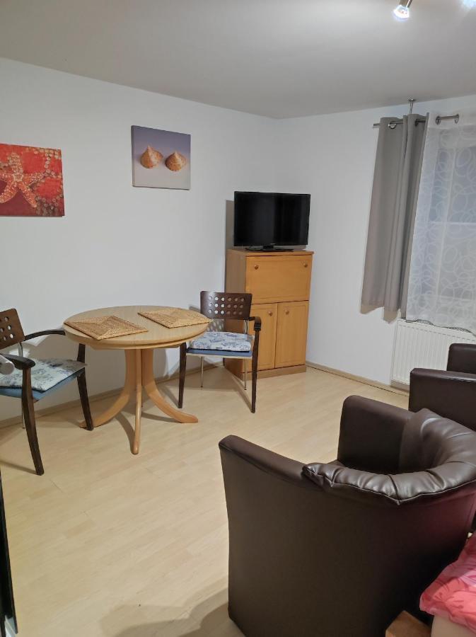 Fewo Ueckeritz /Manja Apartment ภายนอก รูปภาพ